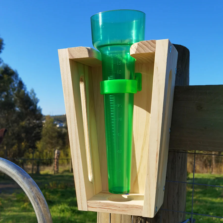 Wooden DIY Rain Gauge Kit – Amanzi Measure